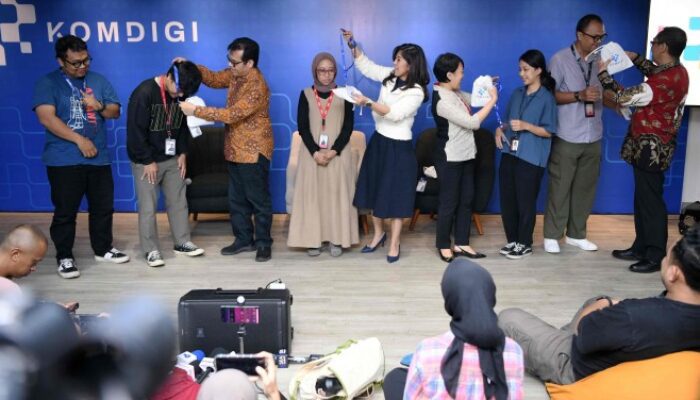 Komdigi Terbitkan 180 ID Wartawan Perkuat Akses Informasi Publik