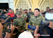 Menhan, Titiek Soeharto dan Panglima TNI Temui Pengungsi Aceh