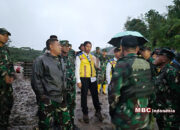 Siang Malam TNI Kebut Pekerjaan Jembatan Bailey Bener Meriah