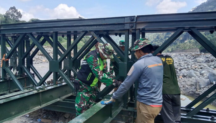 TNI AD Percepatan Pembangunan Jembatan Bailey Aceh Tengah